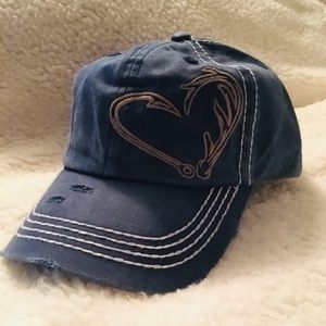 🇺🇸Distressed Ladies Denim Blue Hook n Antler Hat